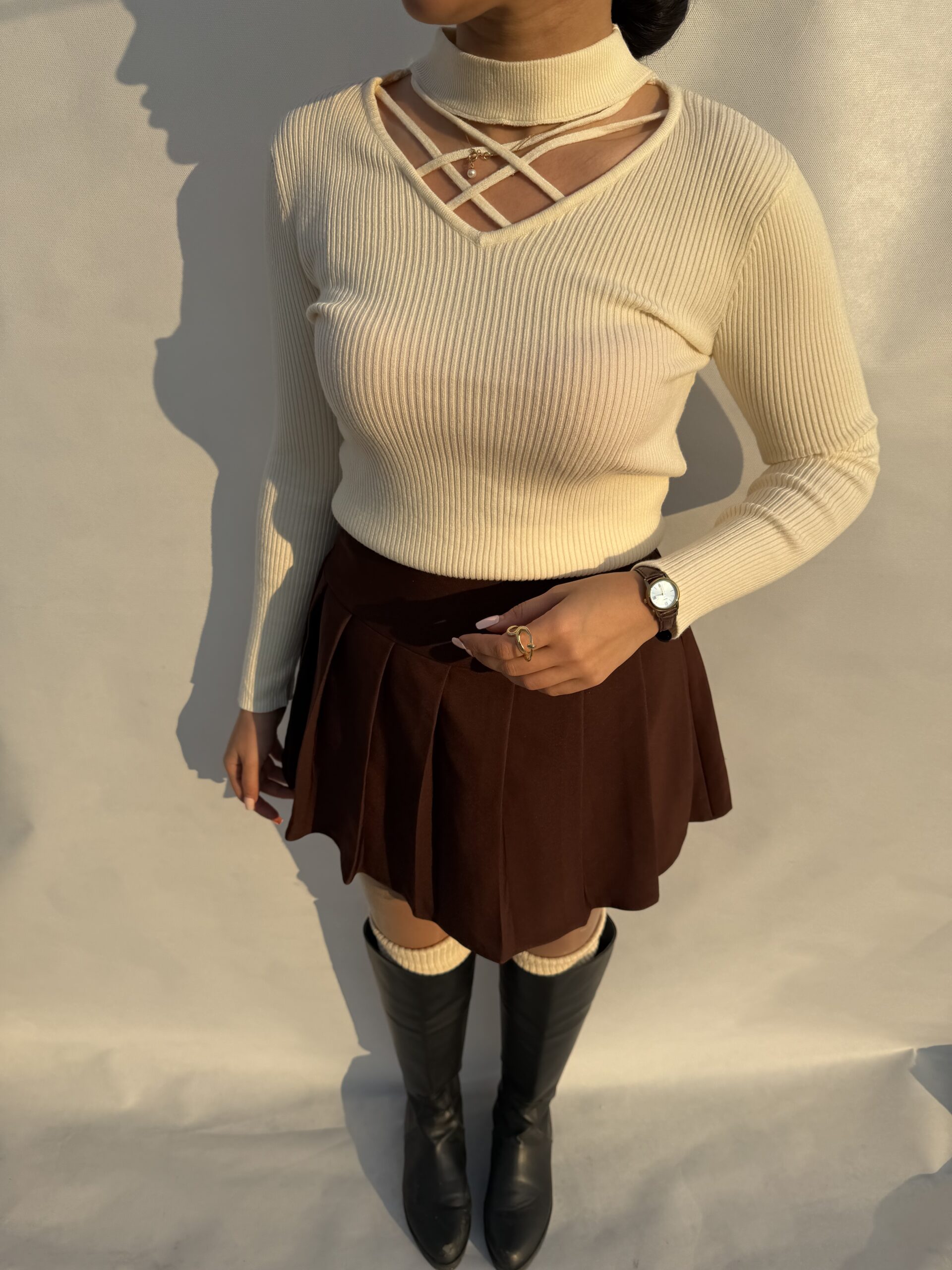 دامن کوتاه پلیسه